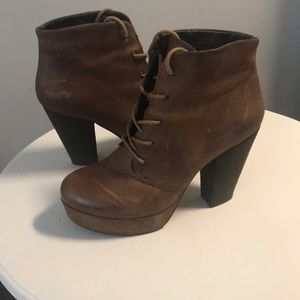Steve Madden brown leather platform boots